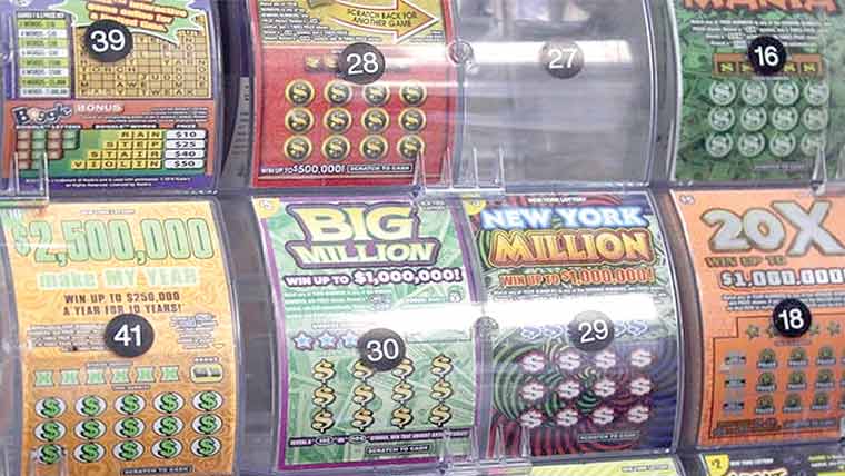  تحفے میں ملے ٹکٹ نے خاتون کو ہزاروں ڈالر جتوا دیے