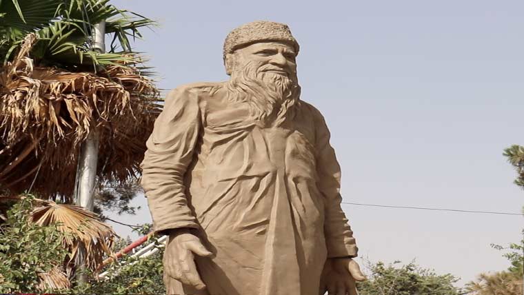  کوئٹہ دھماکے میں  عبدالستار ایدھی کا مجسمہ بھی تباہ 