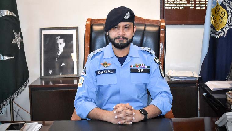 ایس ایس پی آپریشنزکافیملی فیسٹیول  کے سکیورٹی انتظامات کا جائزہ  لینے کیلئے ایف نائن پارک کا دورہ 