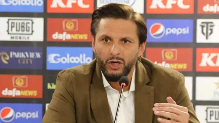 شاہد آفریدی کی قومی ٹیم  کی پرفارمنس کی تعریف 