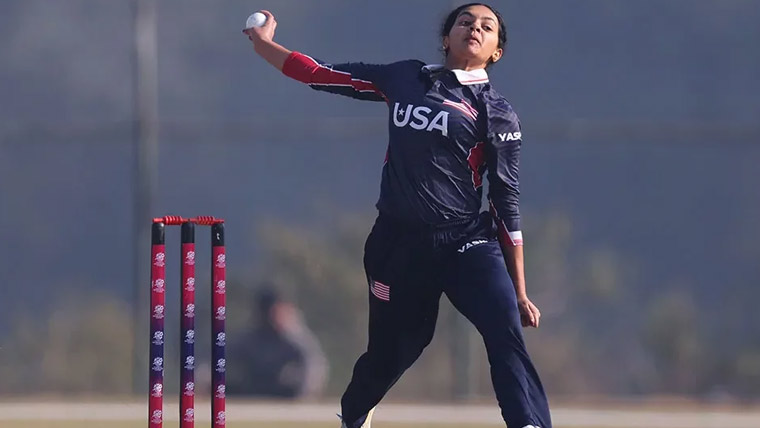 امریکا ویمنز ٹیم کی آل راؤنڈر اِسانی کے بولنگ پر پابندی 