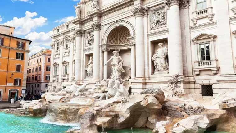 اٹلی :ٹریوی فاؤنٹین پر ٹکٹ سسٹم نافذ  سالانہ 60 لاکھ یورو آمدن متوقع