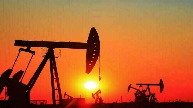 ایران سے مذاکرات کی امید  تیل کی قیمتیں 5فیصد گر گئیں عالمی منڈیوں میں اتار چڑھاؤ