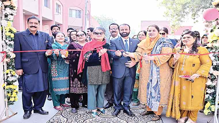 جی سی ویمن یونیورسٹی میں دو روزہ کتاب میلہ کا افتتاح 