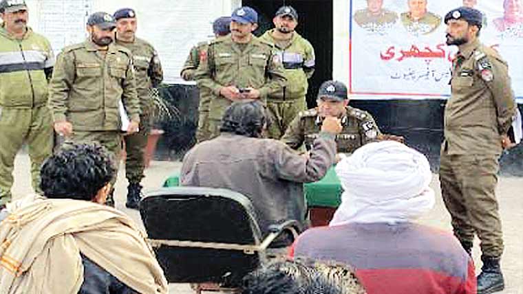 ڈی پی او کی تھانہ کوٹ وساوا اور رجوعہ میں کھلی کچہریاں