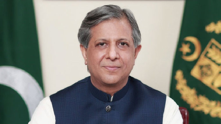 عمران نے علاج کیلئے پمز جانیکی خواہش ظاہر کی ،وزیر قانون 