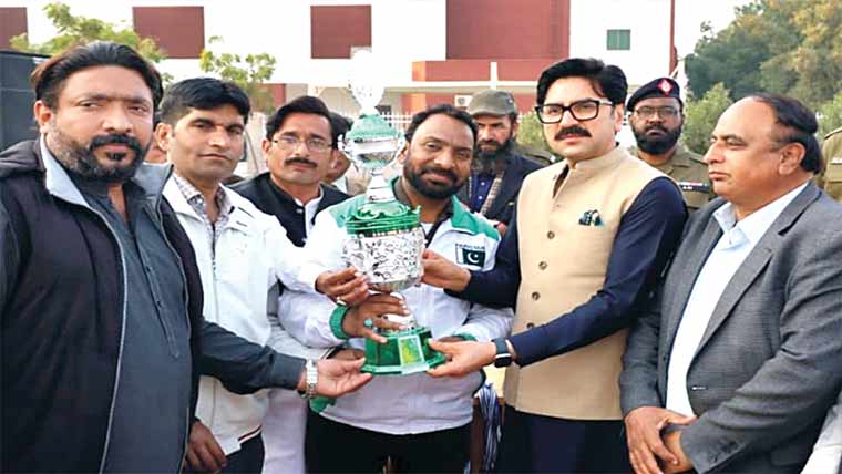 وہاڑی میں یوم یکجہتی کشمیر  پر تائیکوانڈو مقابلے 