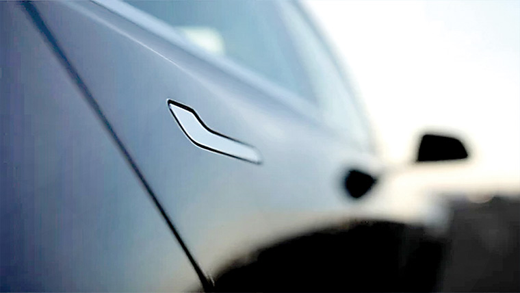 چین نے برقی گاڑیوں کے اہم فیچر پر پابندی عائد کردی