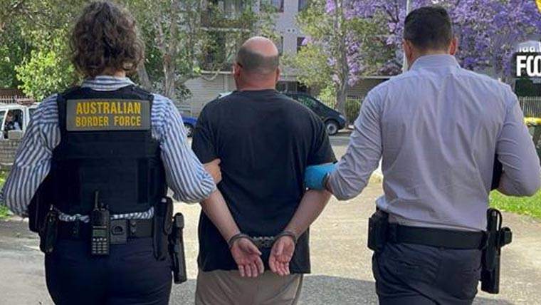 آسٹریلیا:27سالہ نوجوان  پر بچوں سے زیادتی کے  596 الزامات،ملزم گرفتار