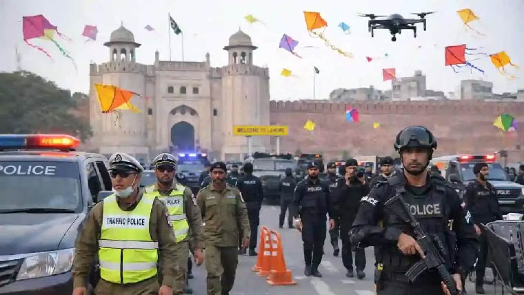 بسنت :پولیس کی تیاریاں  مکمل، اضافی نفری تعینات