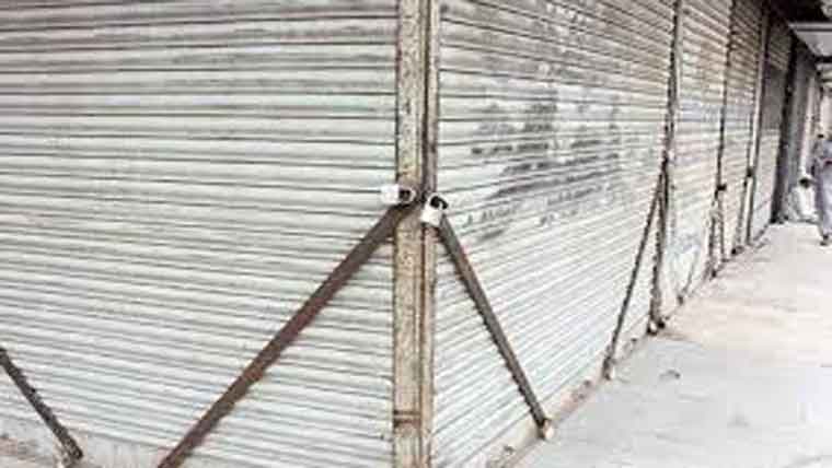  ہڑتال : پی ٹی آئی کارکنوں کے گھروں پر چھاپے ، متعدد گرفتار