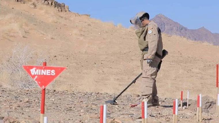  طالبان دعوے بے بنیاد، عوام کو بارودی سرنگوں کا خطرہ