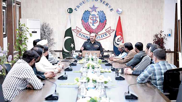 آئی جی سے سی آر اے  کے وفد کی ملاقات