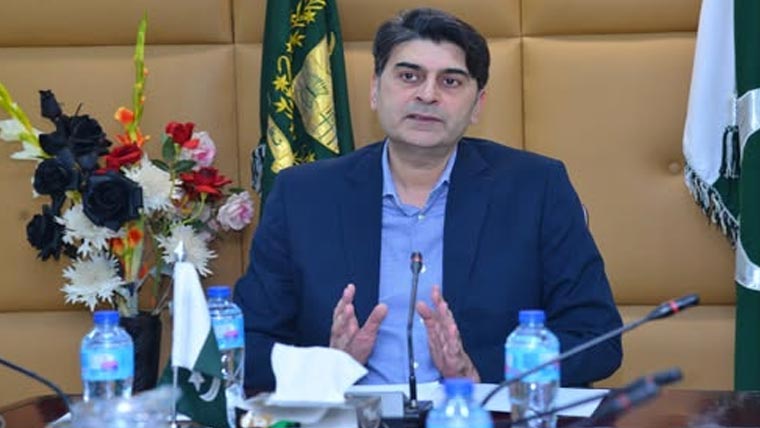 ماؤں کیلئے بچوں کو دودھ پلانا اولین ترجیح ہونی چاہئے، ڈاکٹر برتھ