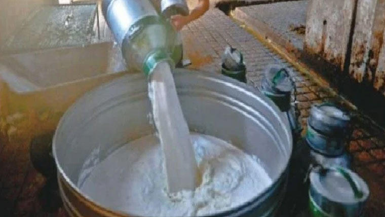 کیمیکل زدہ دودھ فروخت کرنے والے دو ملزمان گرفتار 