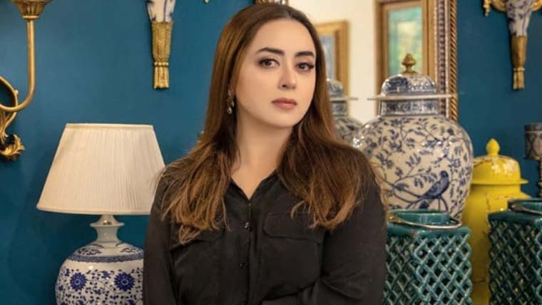 ماریہ بی کو کپڑوں کی‘کائٹ تھیم کلیکشن’ لانچ کرنے پر تنقید کا سامنا