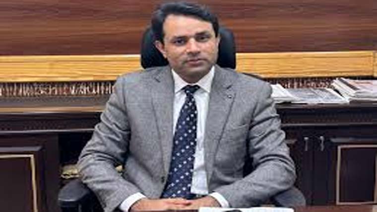 منڈی بہاؤالدین :ڈپٹی کمشنر  کی زیر صدارت ضلعی محکموں  کے سربراہوں کا اجلاس 