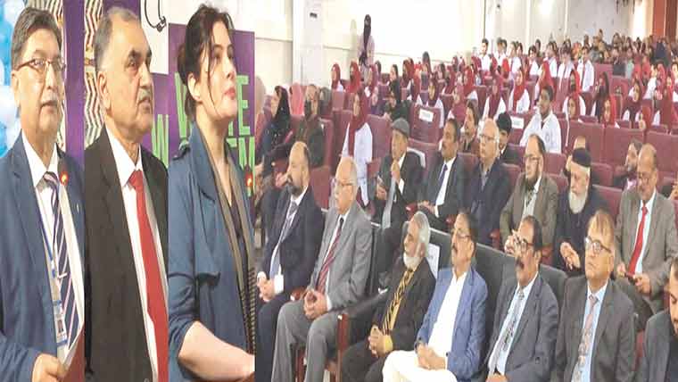 طب صرف ایک پیشہ نہیں بلکہ  انسانیت کی خدمت کا مقدس  فریضہ :پروفیسر ڈاکٹر سمیرا احسان 