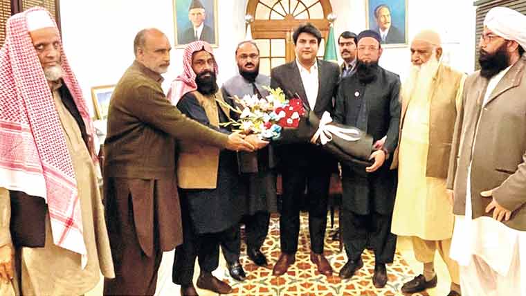  ڈپٹی کمشنر حسین سے ممبران امن کمیٹی کے وفد کی ملاقات 