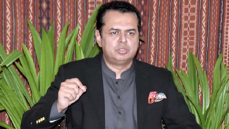  انا اور سیاسی پارٹی سے بڑا  پاکستان ہے، طلال چودھری