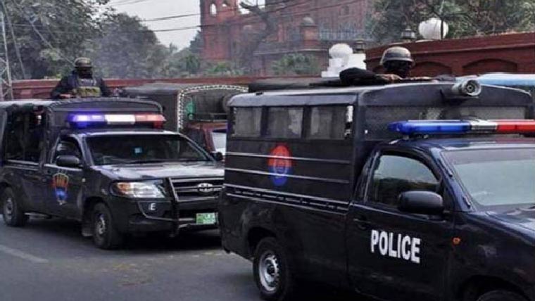 قائدآباد کی حدود میں  پولیس کاسرچ آپریشن 