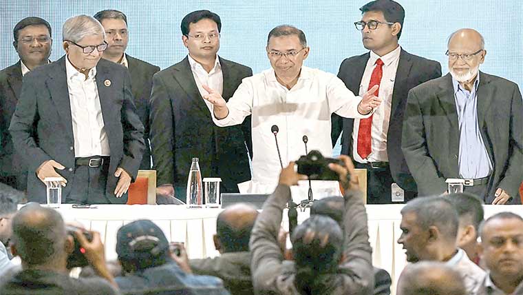 بنگلہ دیش :انتخابی کامیابی جمہوریت کیلئے قربانی دینے والوں کے نام