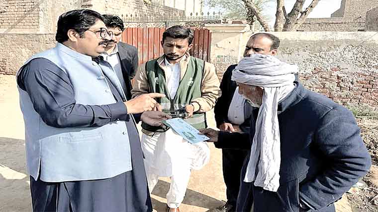 غربا میں نگہبان کارڈ کی تقسیم کا عمل شروع کر دیا گیا 