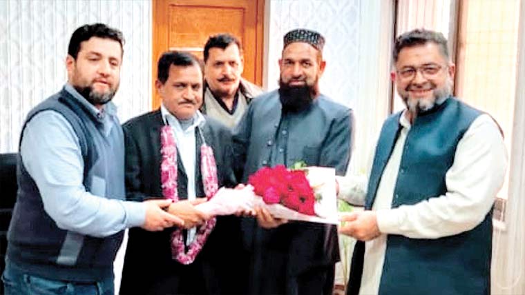 آرکی ٹیکچر ڈیپارٹمنٹ میں ریٹائرڈ  اسسٹنٹ کے اعزاز میں تقریب نئے سپرنٹنڈنٹ کا استقبال