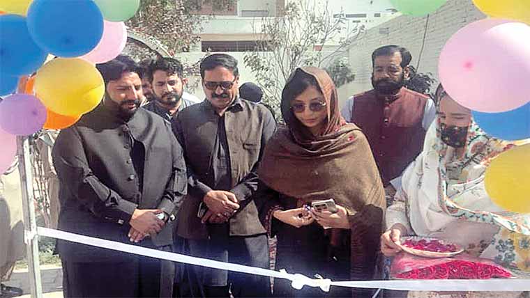 بھوانہ: یونیورسل ہائیر سیکنڈری  سکول میں مونٹیسوری کلاسز کا افتتاح