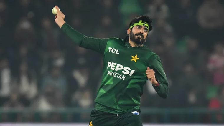 عثمان طارق کے ایکشن پر سابق  پاکستانی و آسٹریلوی کپتانوں کا تبصرہ