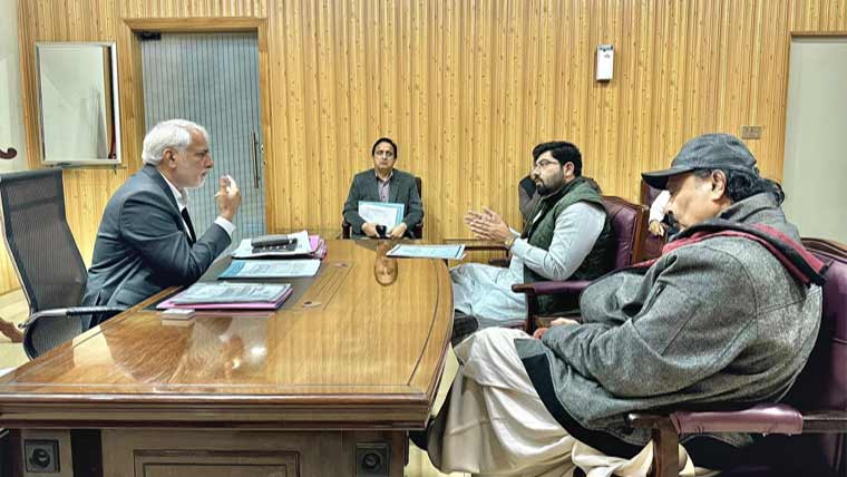 میپکو کی استعداد میں اضافہ 80 جدید بکٹ مائونٹڈ گاڑیاں فراہم