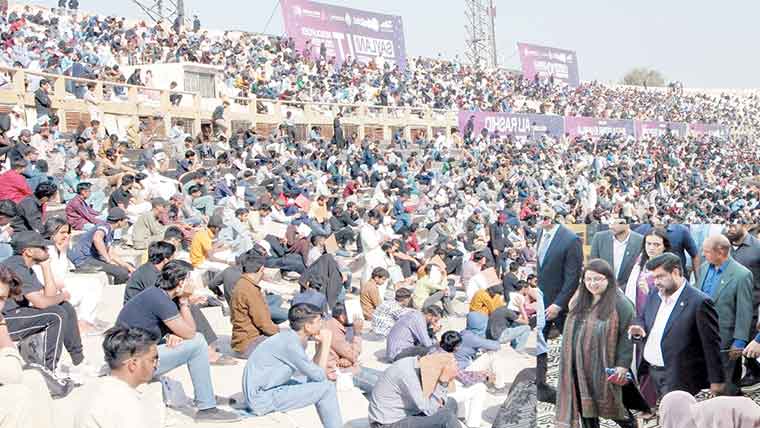 آئی ٹی اسکلز سے ملک مہینوں میں ترقی کرے گا،شزہ فاطمہ 