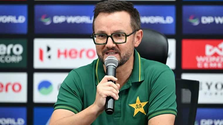 ایشان کشن نے اچھی اننگز کھیلی، وہ ہم سے میچ لے گئے :ہیسن