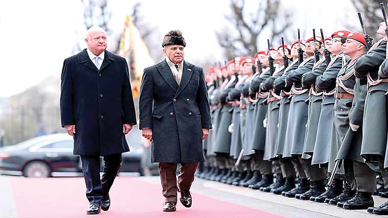 شہباز شریف، آسٹرین چانسلر کا تعاون بڑھانے کا عزم، ایم او یوز کو حتمی شکل دینے پر اتفاق 