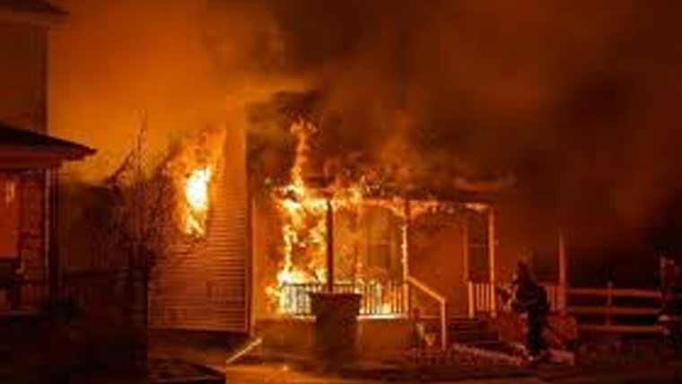 چین:آتش بازی کی دکان میں  دھماکا، 8 ہلاک،2شدید زخمی 