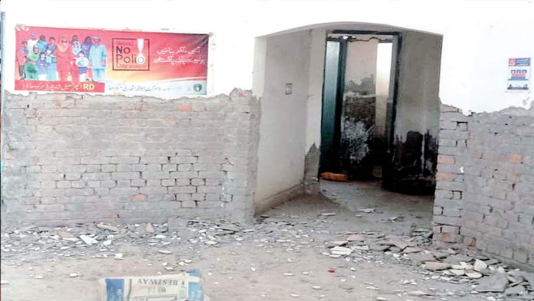 ڈسپنسری کی عمارت ٹوٹ پھوٹ کا شکار