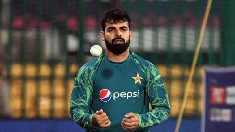  بھارت کا معلوم نہیں، ہم فائنل کھیلیں گے :شاداب خان