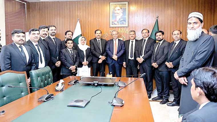  اصلاحات ، انسانی حقوق کی خلاف ورزیوں میں کمی آئی ، وزیر قانون 