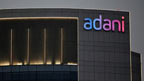 بھارت :اڈانی گروپ 2035 تک اے آئی میں 100 ارب  ڈالر کی سرمایہ کاری کریگا