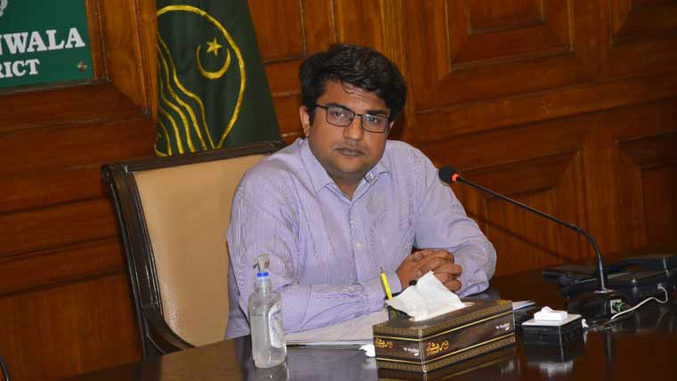 ڈپٹی کمشنر کا فاؤنٹین ہاؤس اور ایس او ایس ویلیج سرگودھا کا دورہ 