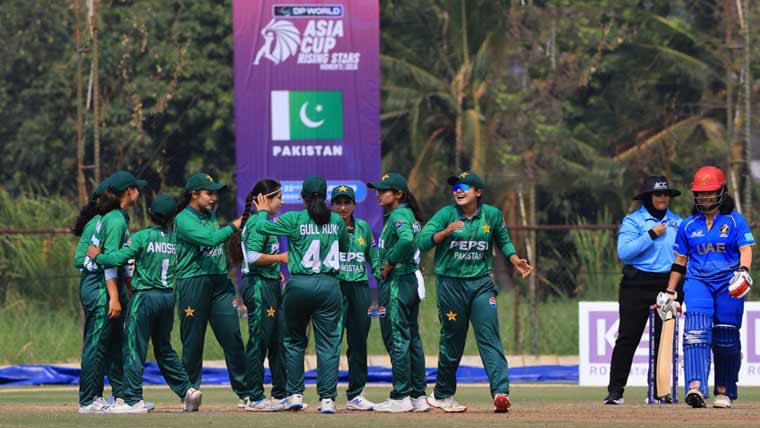 پاکستان نے یو اے ای کا 80 رنز کا ہدف باآسانی 11 اوورز میں حاصل کرلیا