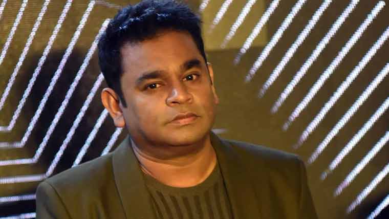 اے آر رحمان کا پرستاروں کو گھٹنوں کے بل جھک کر خراج تحسین