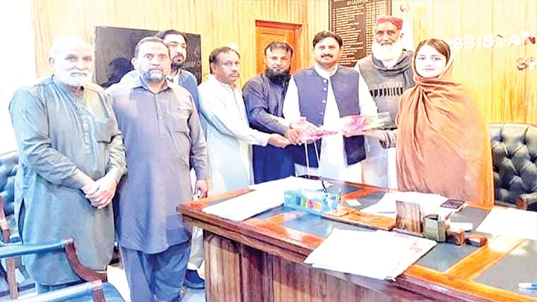  میڈیا اور انتظامیہ کے درمیان مثبت  تعلق ضروری: یسریٰ سہیل بٹ 