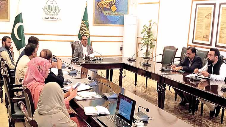 میونسپل کارپوریشن کی ڈویلپمنٹ کمیٹی کا اجلاس، منصوبوں کا جائزہ 