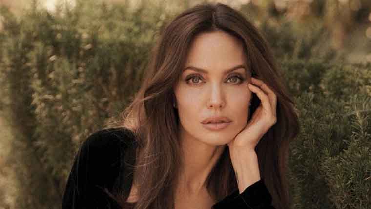  انجلینا جولی کی امریکا چھوڑ کر کمبوڈیا منتقل ہونیکی تیاری