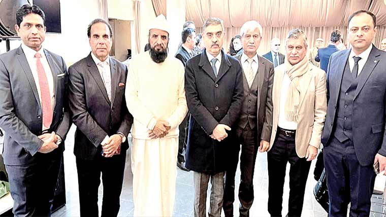  سابق نگران وزیرِاعظم انوار الحق  کاکڑ اور وفد کے اعزاز میں تقریب