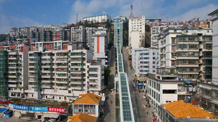 چین میں دنیا کا سب سے طویل آؤٹ ڈور ایسکلیٹر سسٹم تیار