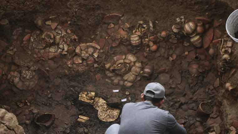 پانامہ میں نوادرات سے بھرا1 ہزارسال قدم مقبرہ دریافت