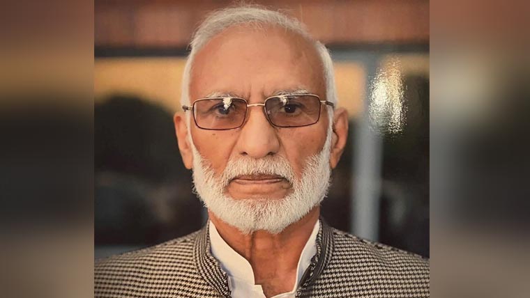  قمر زمان کائرہ کے بھائی مشتاق  کائرہ برطانیہ میں انتقال کر گئے  صدر، وزیر اعظم کا اظہار افسوس