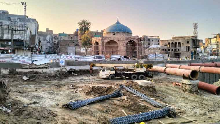 زیرِ زمین پارکنگ پلازا کیلئے کھدائی کا 70 فیصد حصہ مکمل 